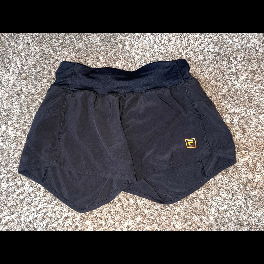 Women’s athletic black shorts